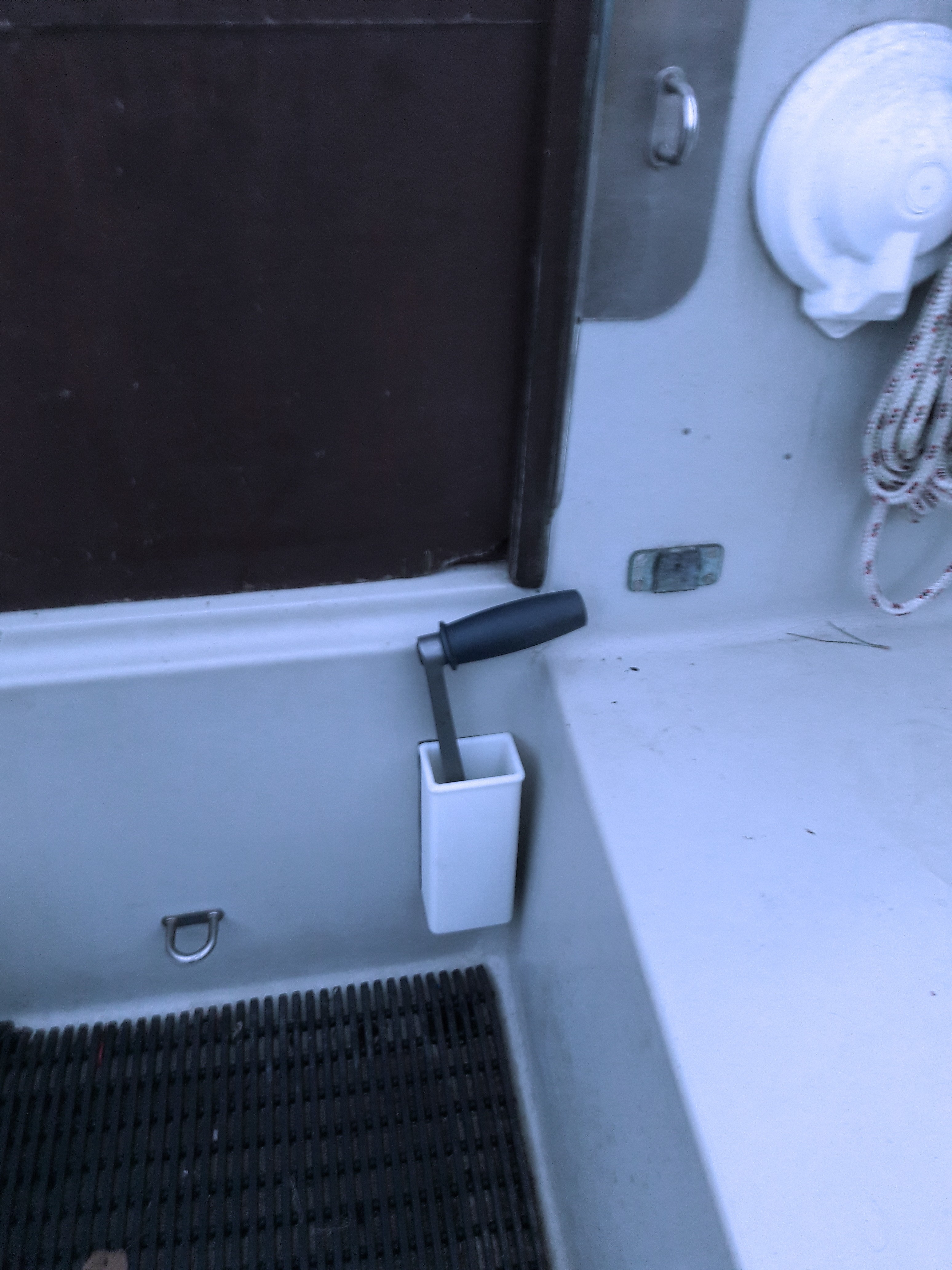 STL file Winch Handle Holder for sailing boat・3D printer model to